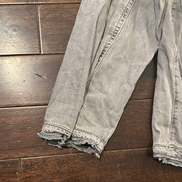 Zara Light Gray Denim Shirt - Picture 5 of 5